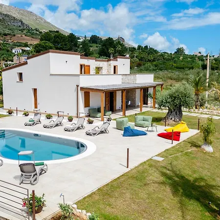 Villa Lewisia Scopello (Sicily)